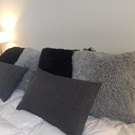 Monoambiente Centrico Unico Appartement Puerto Madryn Buitenkant foto