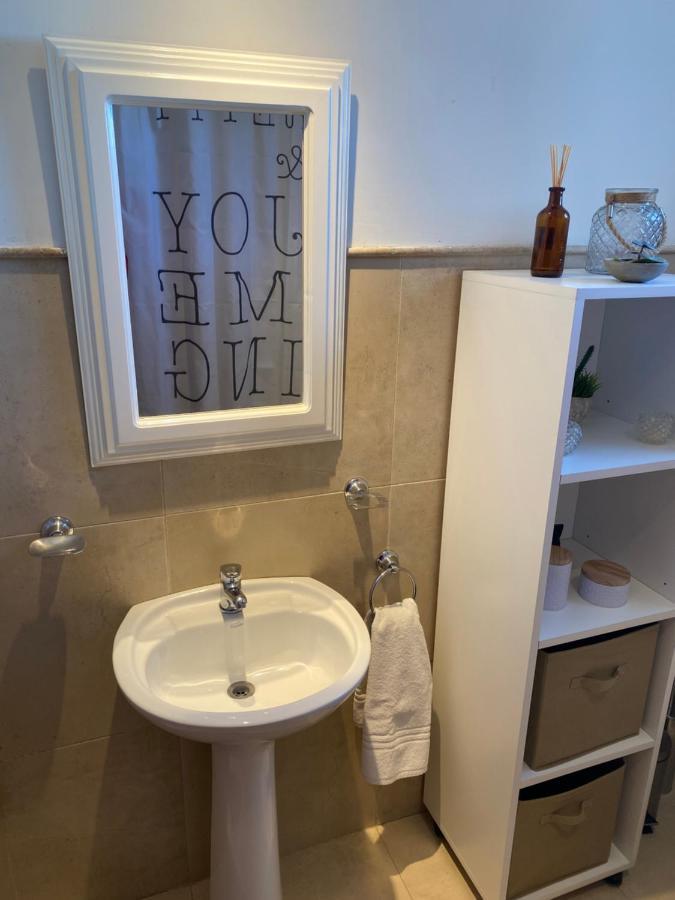 Monoambiente Centrico Unico Appartement Puerto Madryn Buitenkant foto